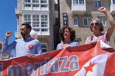 2016 05 01 ManifaPrimeiroMaioVigo52.JPG